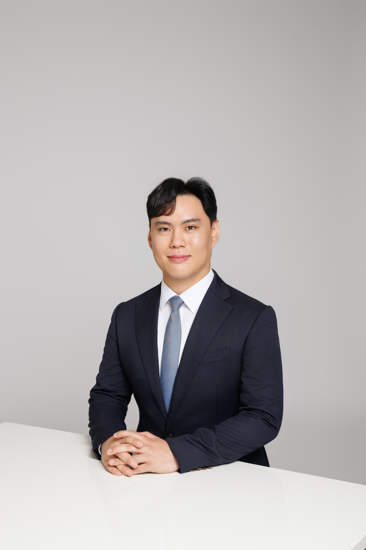 대표변호사 김동현